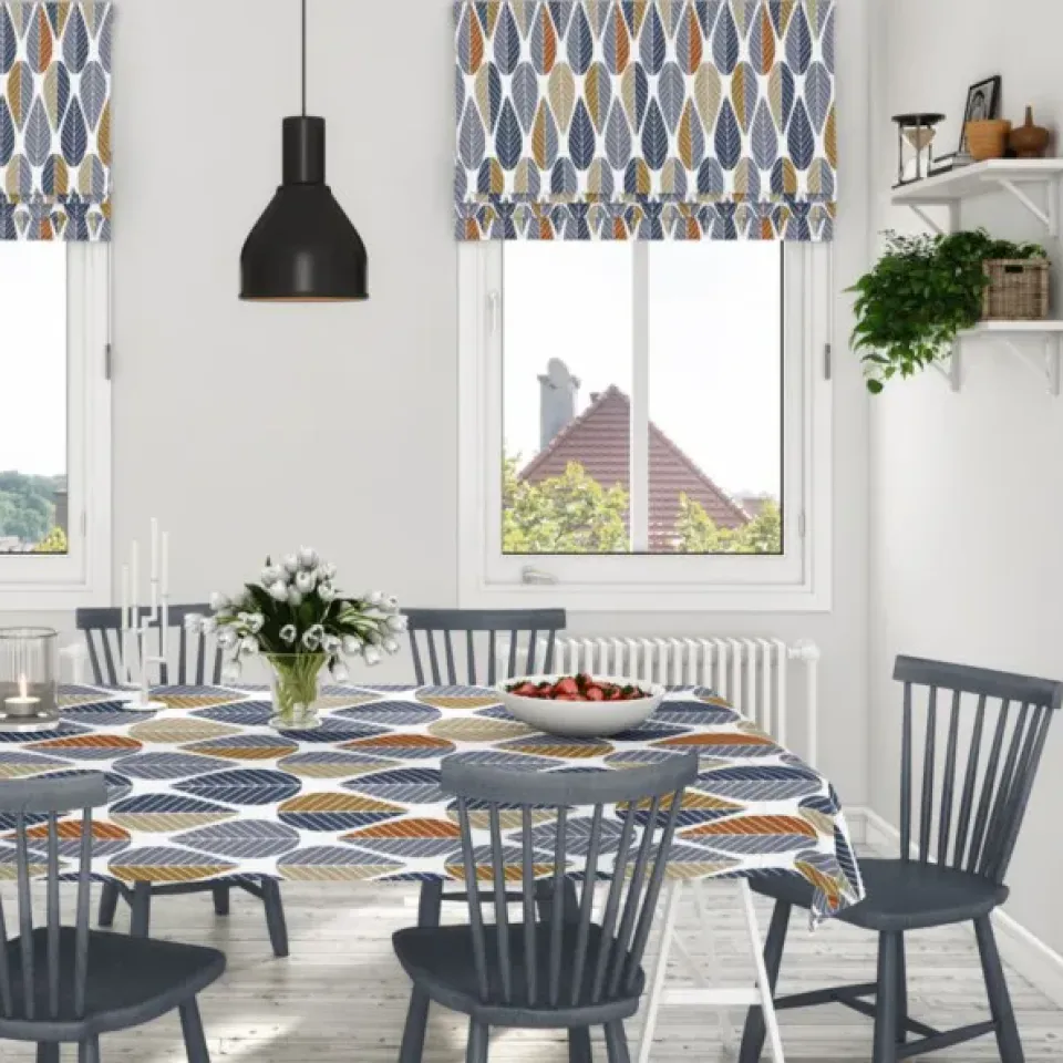 Arvidssons Textil Blader oilcloth, Blue Hot
