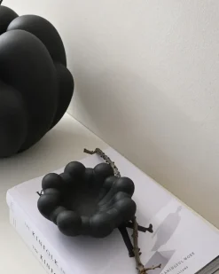 101 Copenhagen Bloom Tray bowl medium Ø28.5 cm, Black Outlet