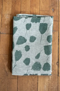 Fine Little Day Bouquet table cloth 147x147 cm, -off-white Green Outlet