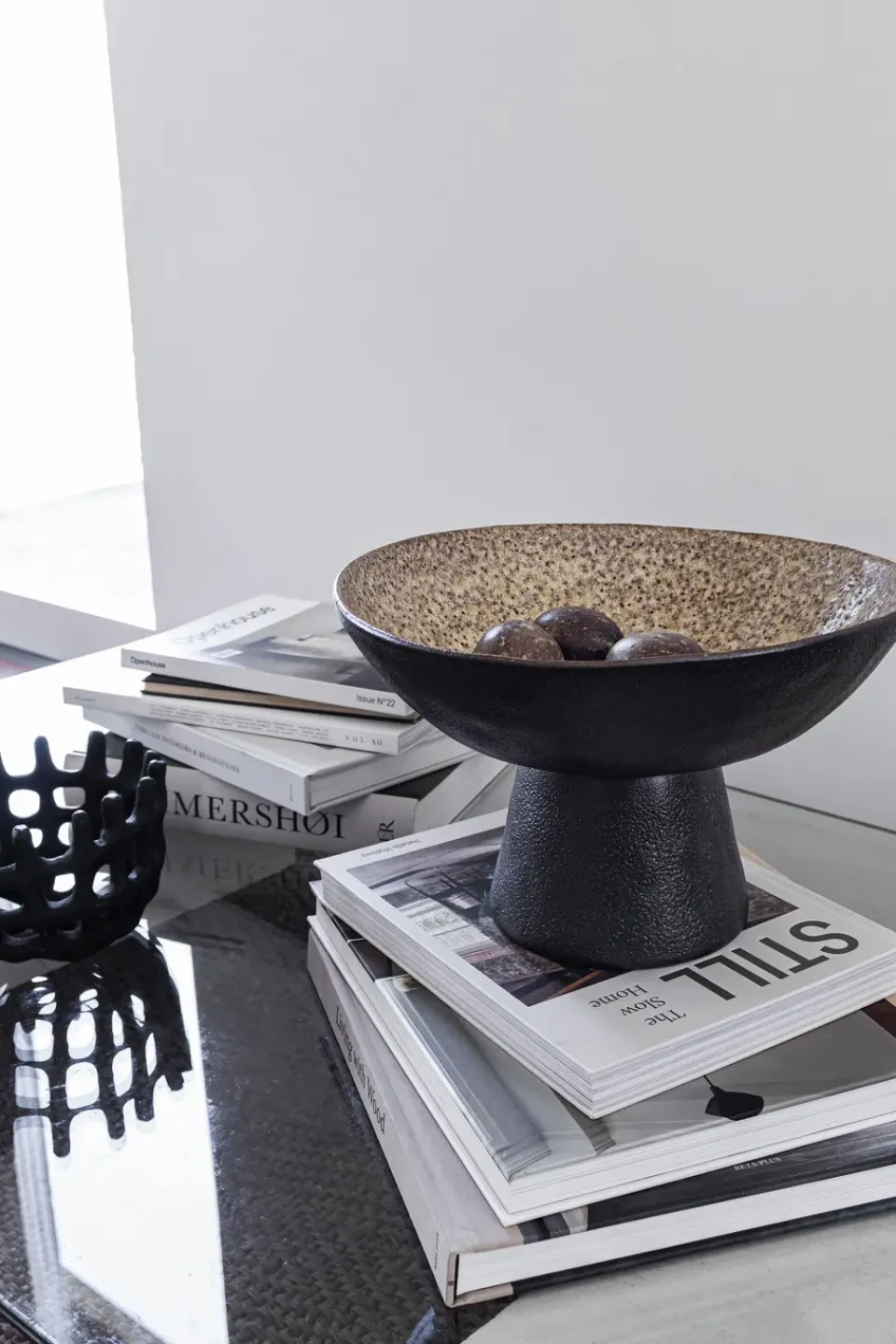 Mette Ditmer By Hand bowl on foot Ø31.5x20 cm, Sand Beige Online
