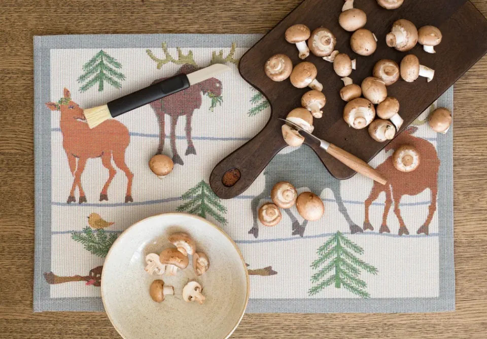Ekelund Linneväveri Clumsy moose placemat, 35x48 cm Multi Online