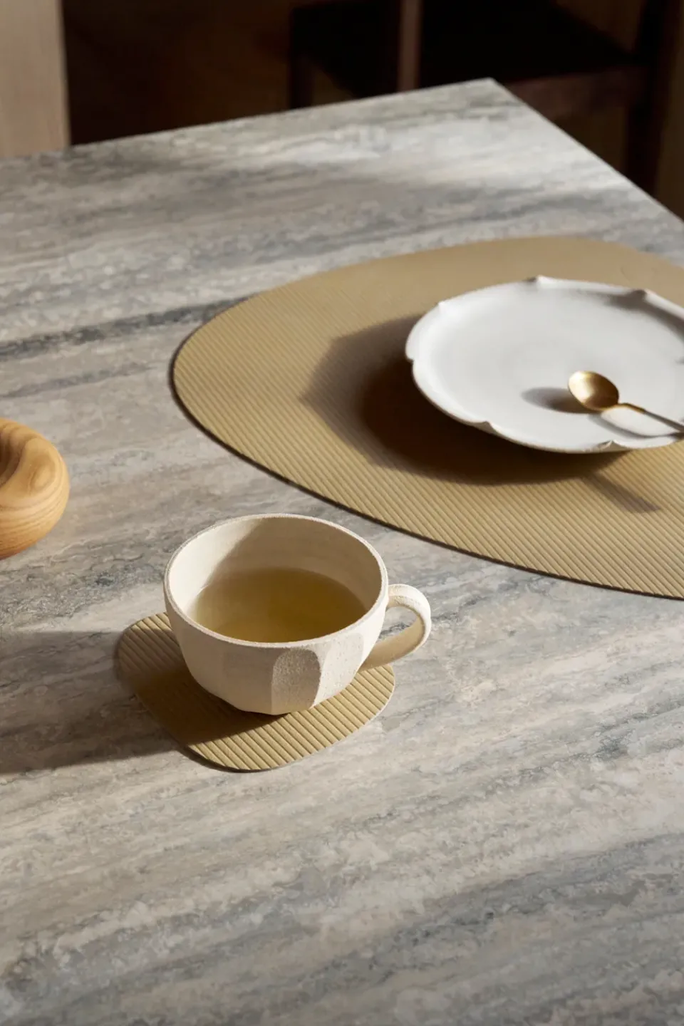 LIND DNA Corduroy coaster curve, Khaki Beige Outlet