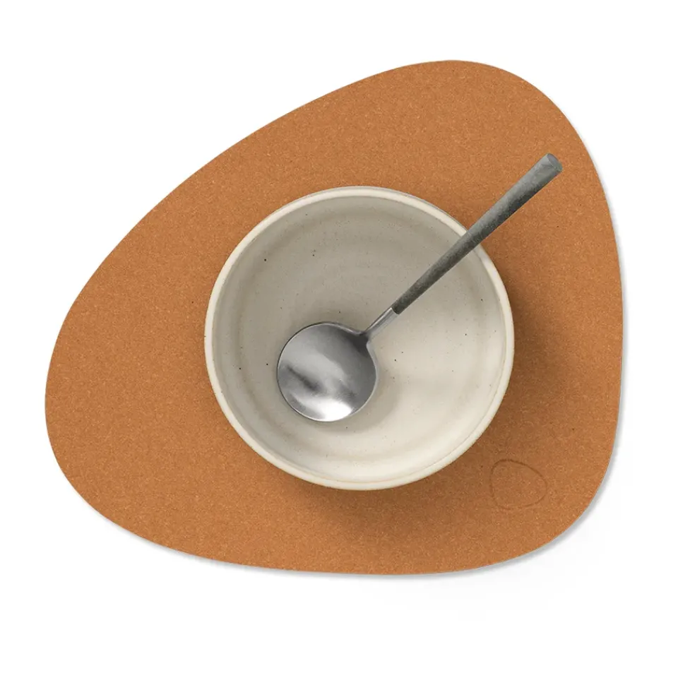 LIND DNA Core placemat curve S, Flecked nature Brown
