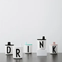 Design Letters beak lid to melamine cup, Black Clearance