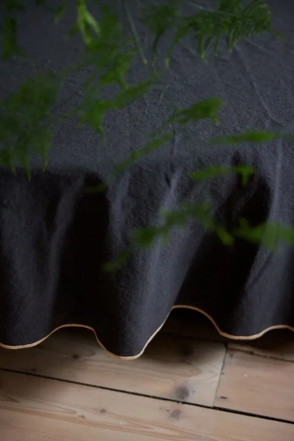 Sagaform Edith round tablecloth Ø180 cm, Gray Grey Outlet