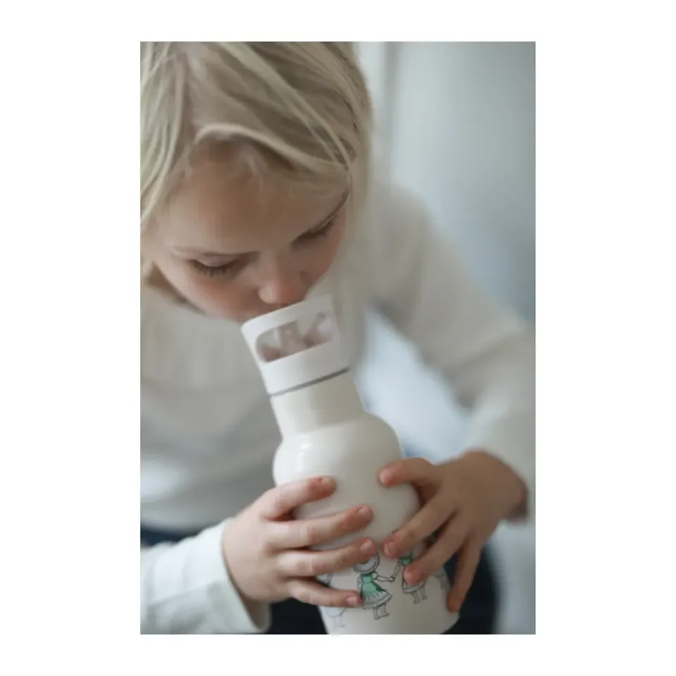 Rätt Start Elsa Beskow Blomsterfesten water bottle 34 cl, White Multi Sale