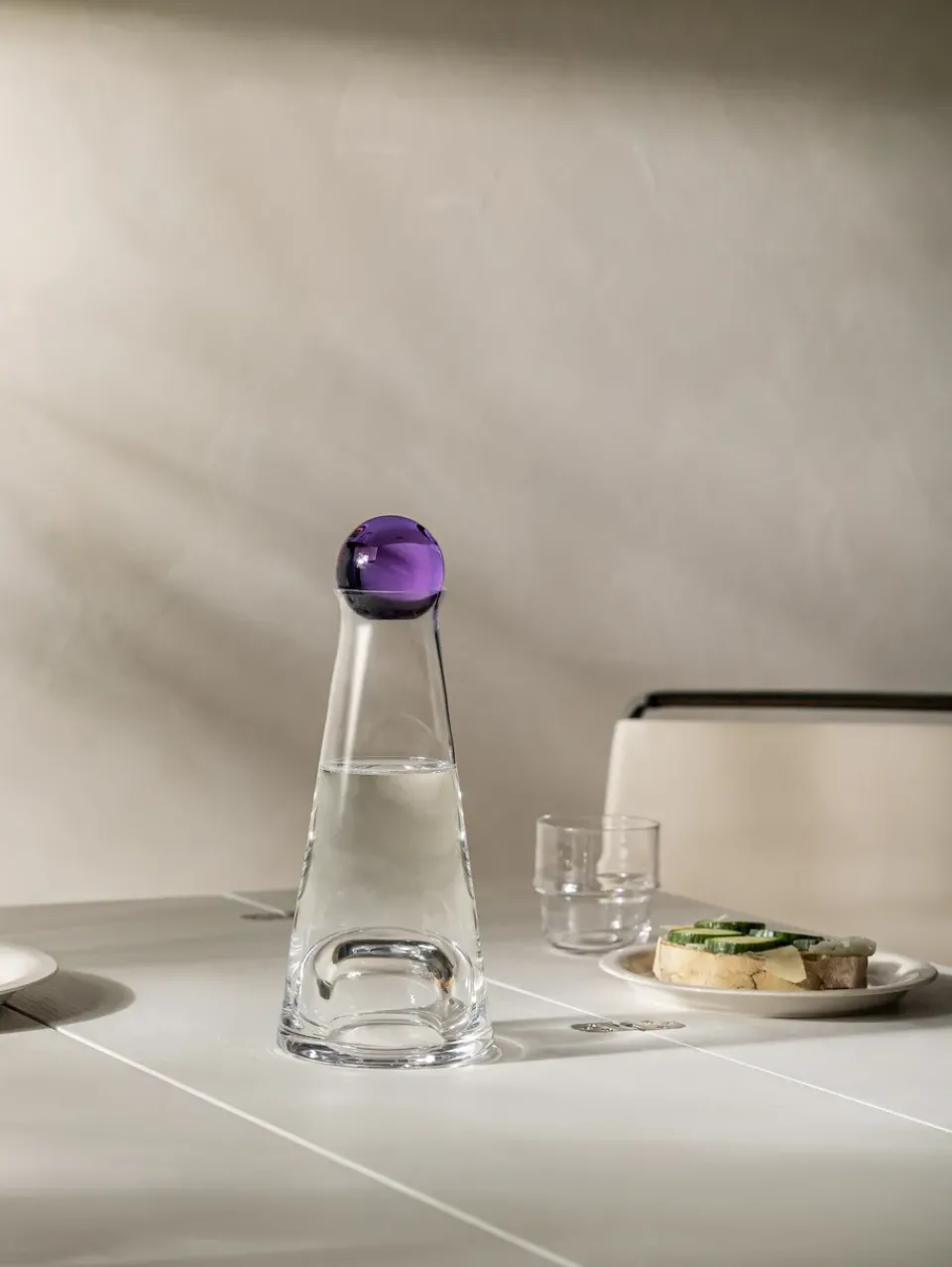 Design House Stockholm Fia carafe, amethyst TransparentPurple Clearance