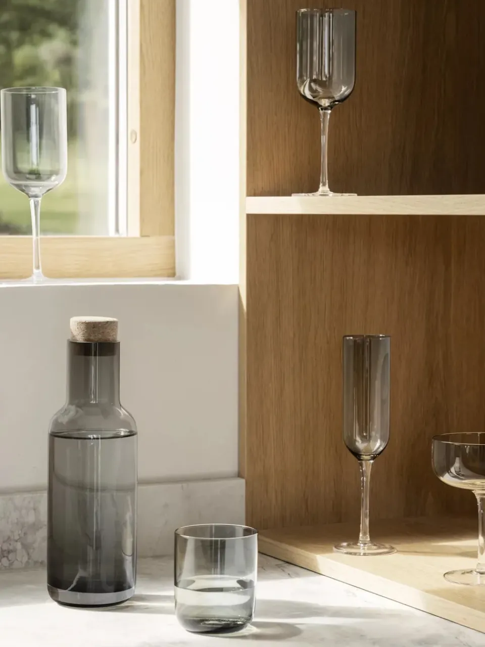 Blomus Fuumi carafe 1L, Smoke Grey Sale