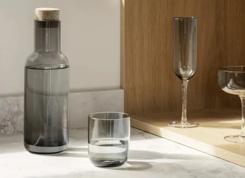 Blomus Fuumi carafe 1L, Smoke Grey Sale