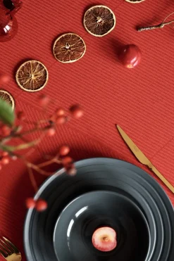 NJRD Geometric tablecloth 147x250 cm, Red Clearance