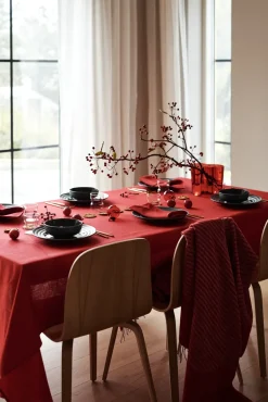 NJRD Geometric tablecloth 147x250 cm, Red Clearance