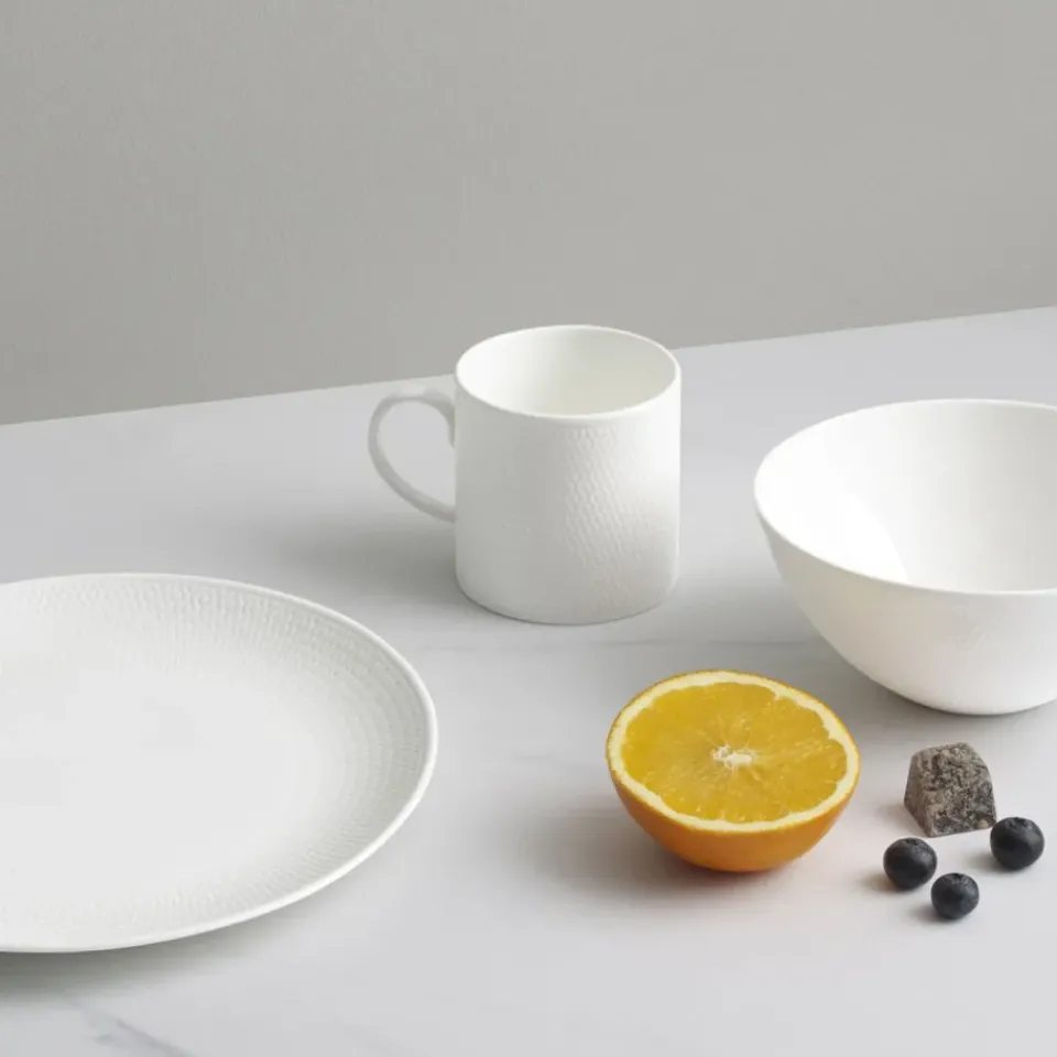 Wedgwood Gio starter set 16- pieces, White Hot
