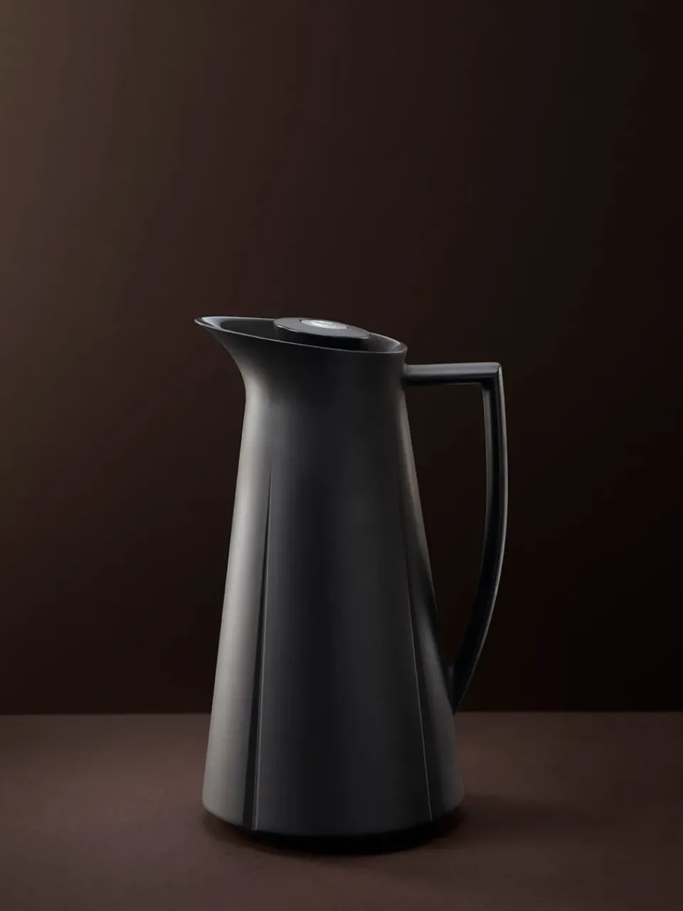 Rosendahl Grand Cru thermos jug, Black Clearance