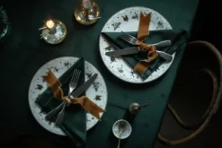Wik & Walsøe Julemorgen tablecloth, , 140x240 cm Green Discount