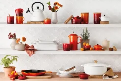 Le Creuset Kone kettle with whistle, White Sale