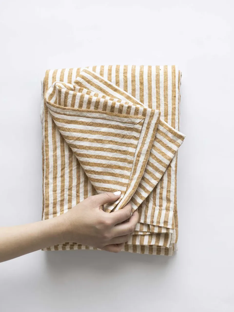 Tell Me More Leon tablecloth 145x270 cm, Spice WhiteOrange Online