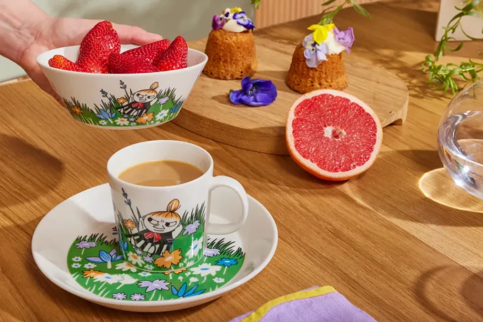 Moomin Arabia Little My and meadow Moomin plate, White- Multi Outlet