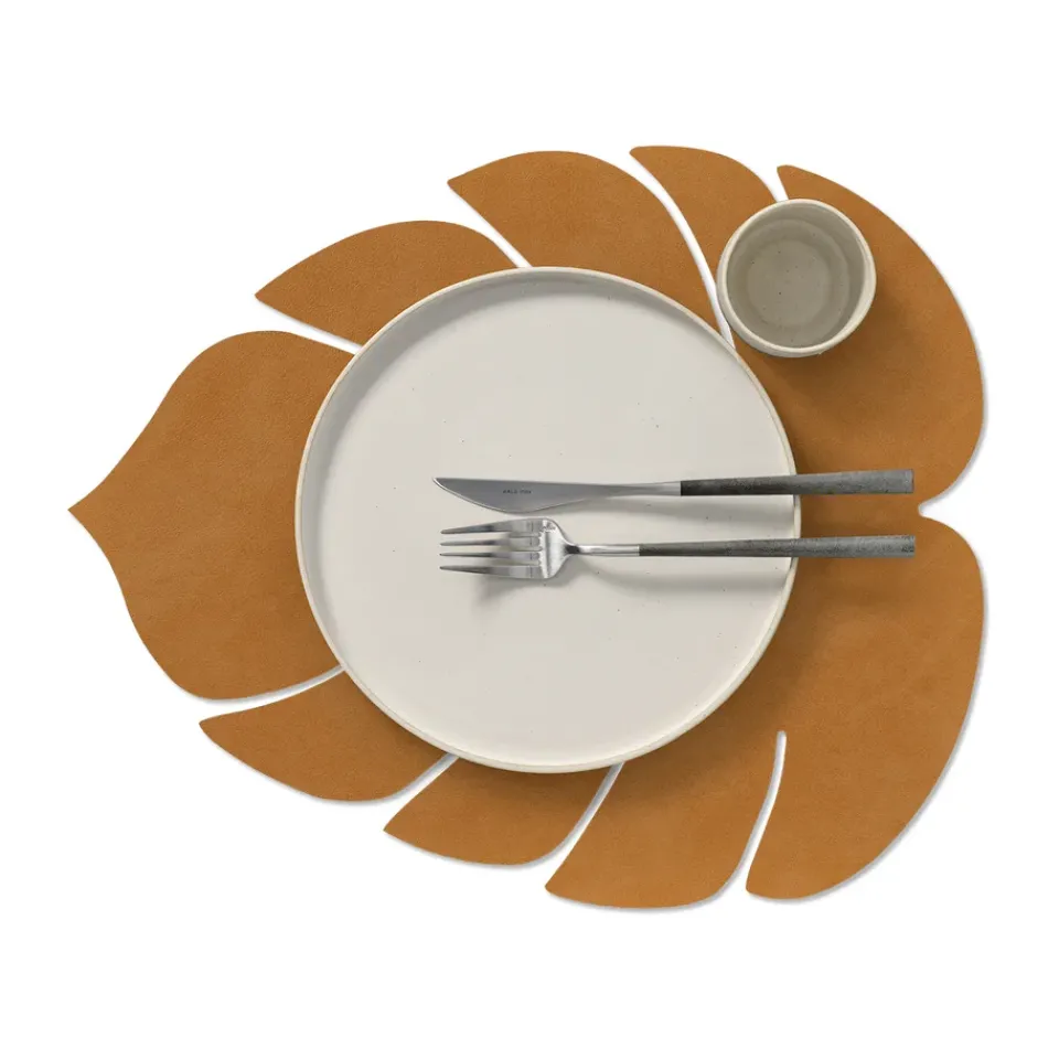 LIND DNA Monstera Leaf Nupo placemat L, Burned curry Yellow Clearance