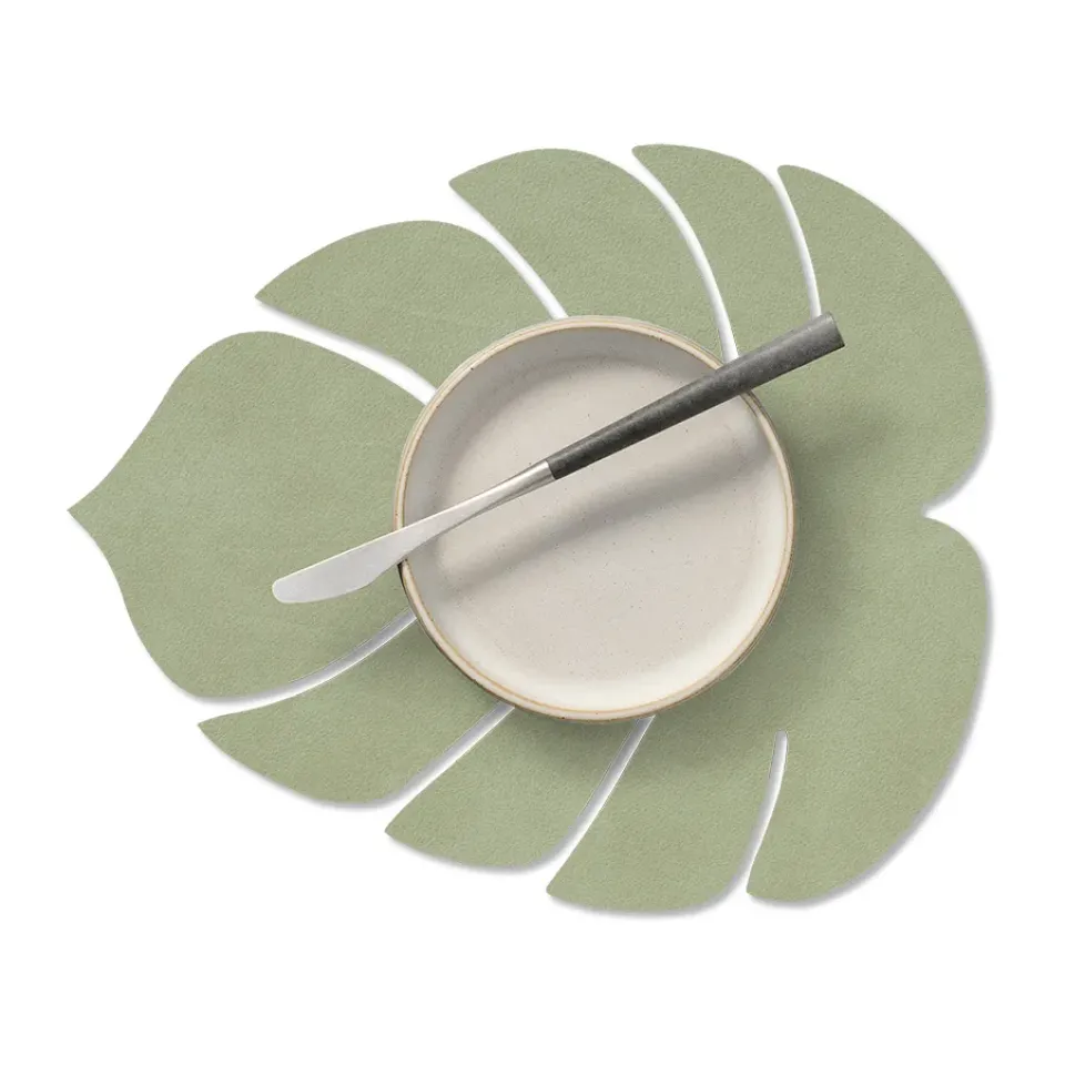 LIND DNA Monstera Leaf Nupo placemat S, Olive Green