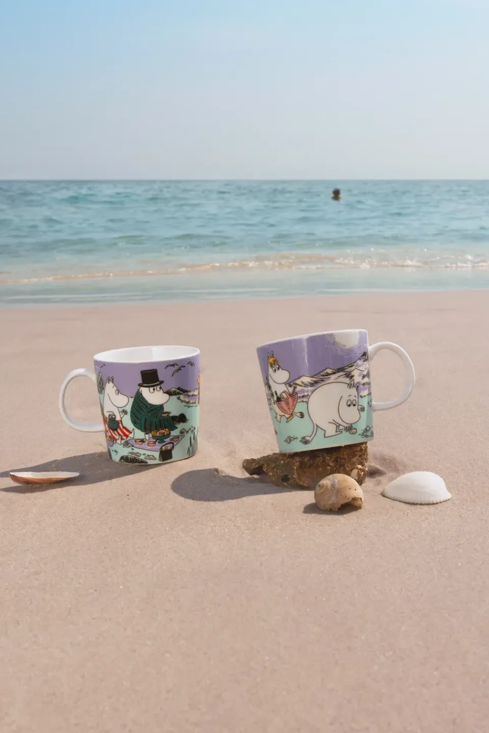 Moomin Arabia Moomin mug 2025 Beach day, 30 cl Multi Hot