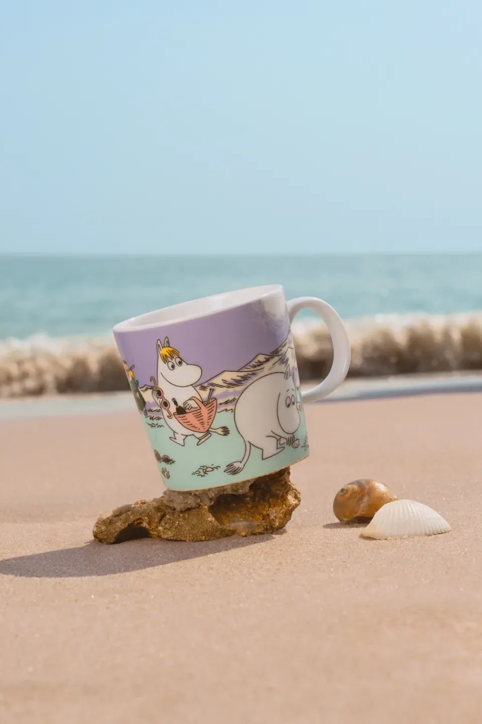 Moomin Arabia Moomin mug 2025 Beach day, 30 cl Multi Hot