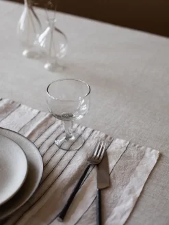 Tell Me More Noah linen napkin 50x50 cm, Beige stripe BeigeWhite Outlet