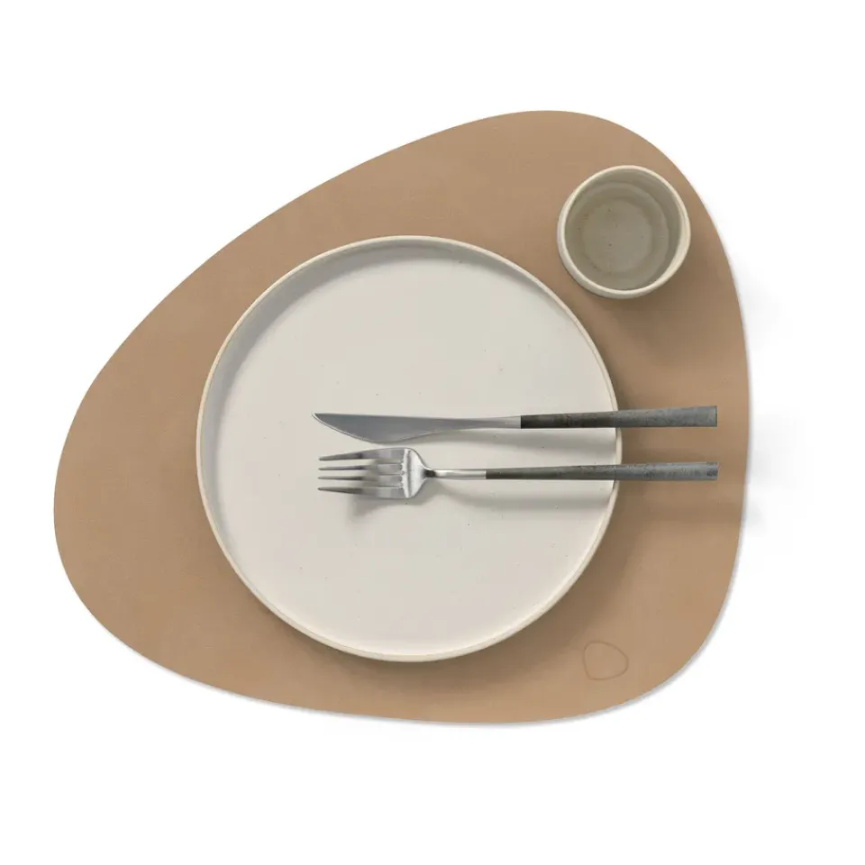 LIND DNA Nupo placemat curve L, Nougat Brown Discount