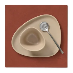 LIND DNA Nupo placemat square S, Sienna Red Best