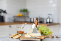 Dorre Oline cheese tray acacia 4 pieces, 26x29 cm BeigeBrown Hot