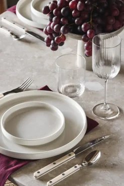 Scandi Living Pristine white wine glasses 32 cl 4-pack, Clear Transparent