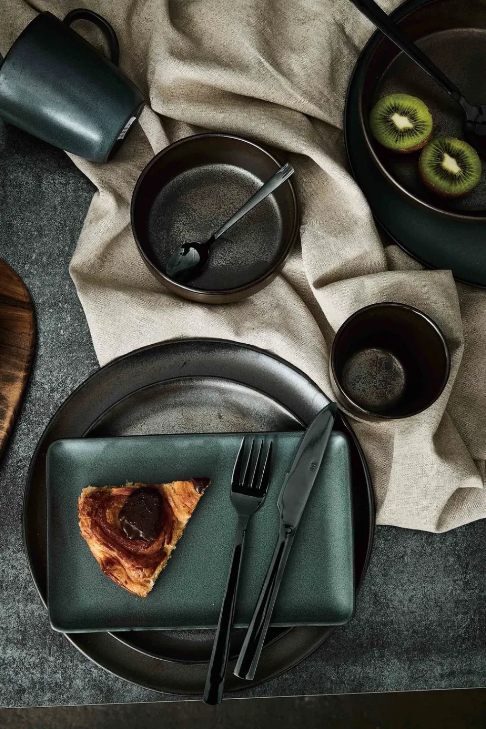 Aida Raw cutlery 60 pieces, Black Online