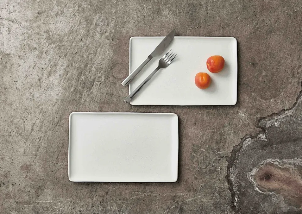 Aida Raw plate 31.5x20 cm, Arctic White Best