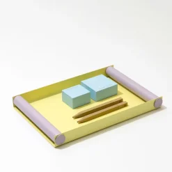 Design Letters Ray Serving tray medium, Yellow-lavender YellowPink