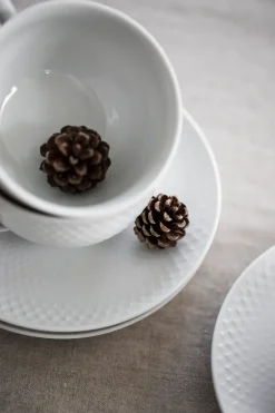 Lyngby Porcelæn Rhombe tea cup with saucer 24 cl, White Hot