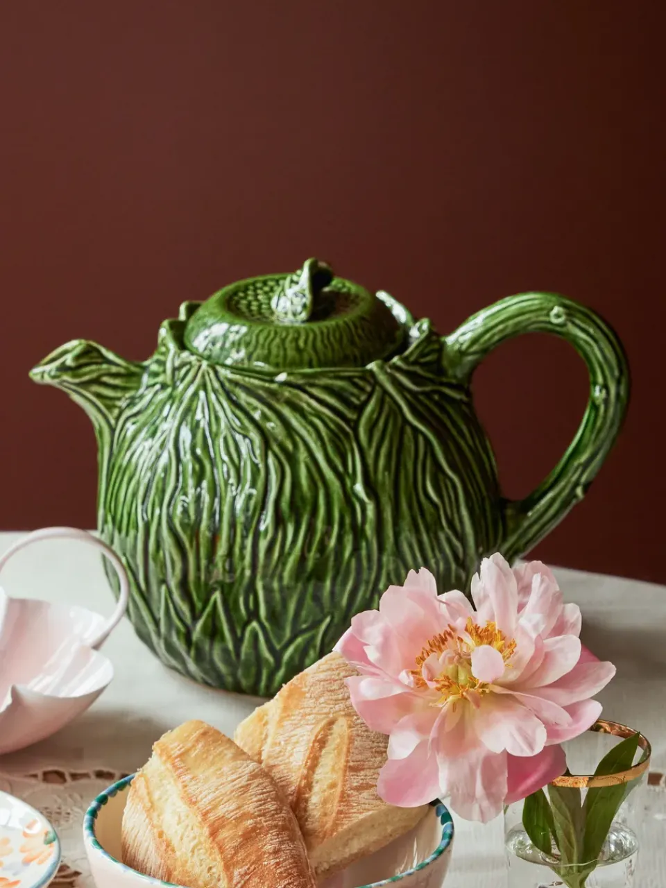 RICE ceramic teapot 1.6 L, Embossed kale design Green Best