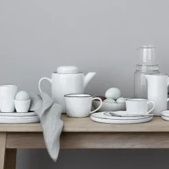 Broste Copenhagen Salt egg cup, 3.5 cm BlackWhite