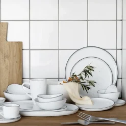Broste Copenhagen Salt plate without dots, Ø 28 cm White Outlet