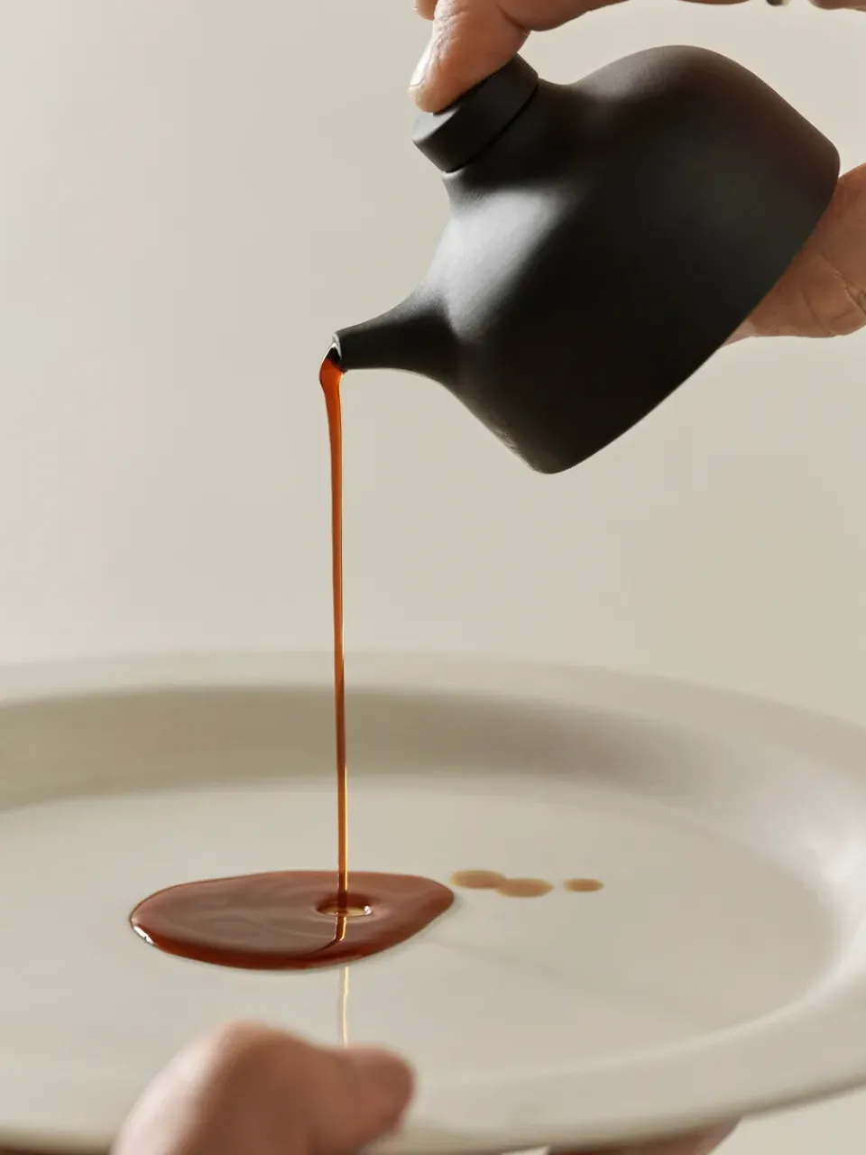 Design House Stockholm Sand soy sauce bottle 12 cl, clay Black Clearance