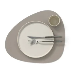 LIND DNA Serene placemat curve L 37x44 cm, Ash Grey Hot