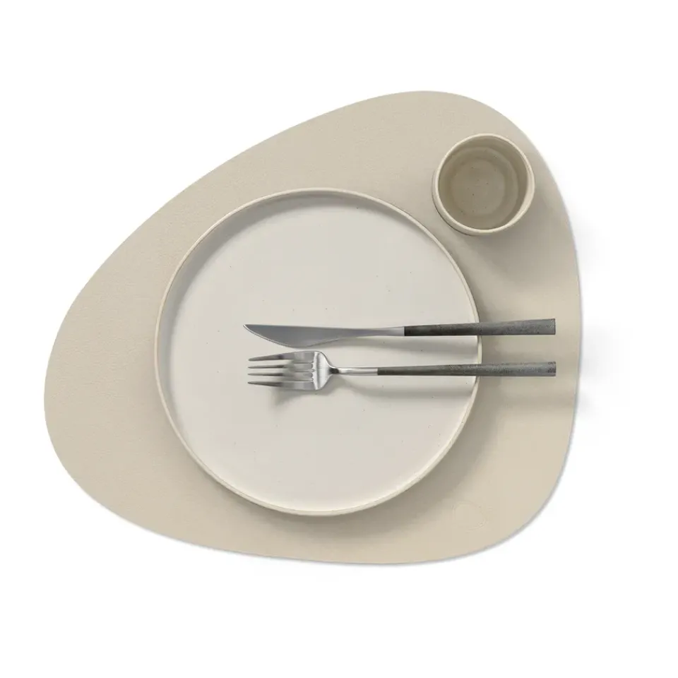 LIND DNA Serene placemat curve L 37x44 cm, Cream White