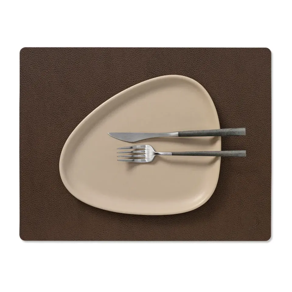 LIND DNA Serene placemat square M 26.5x34.5 cm, Hazel Brown