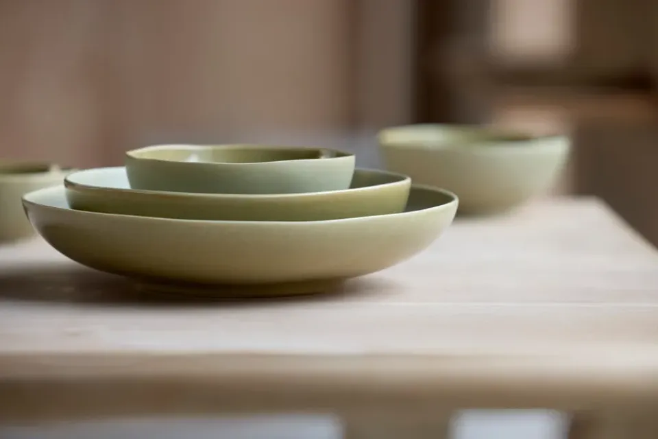 Villa Collection Shoku salad bowl Ø28 cm, Pure Green Hot