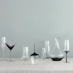 Broste Copenhagen Smoke martini-glass, 20 cl GreyTransparent Hot