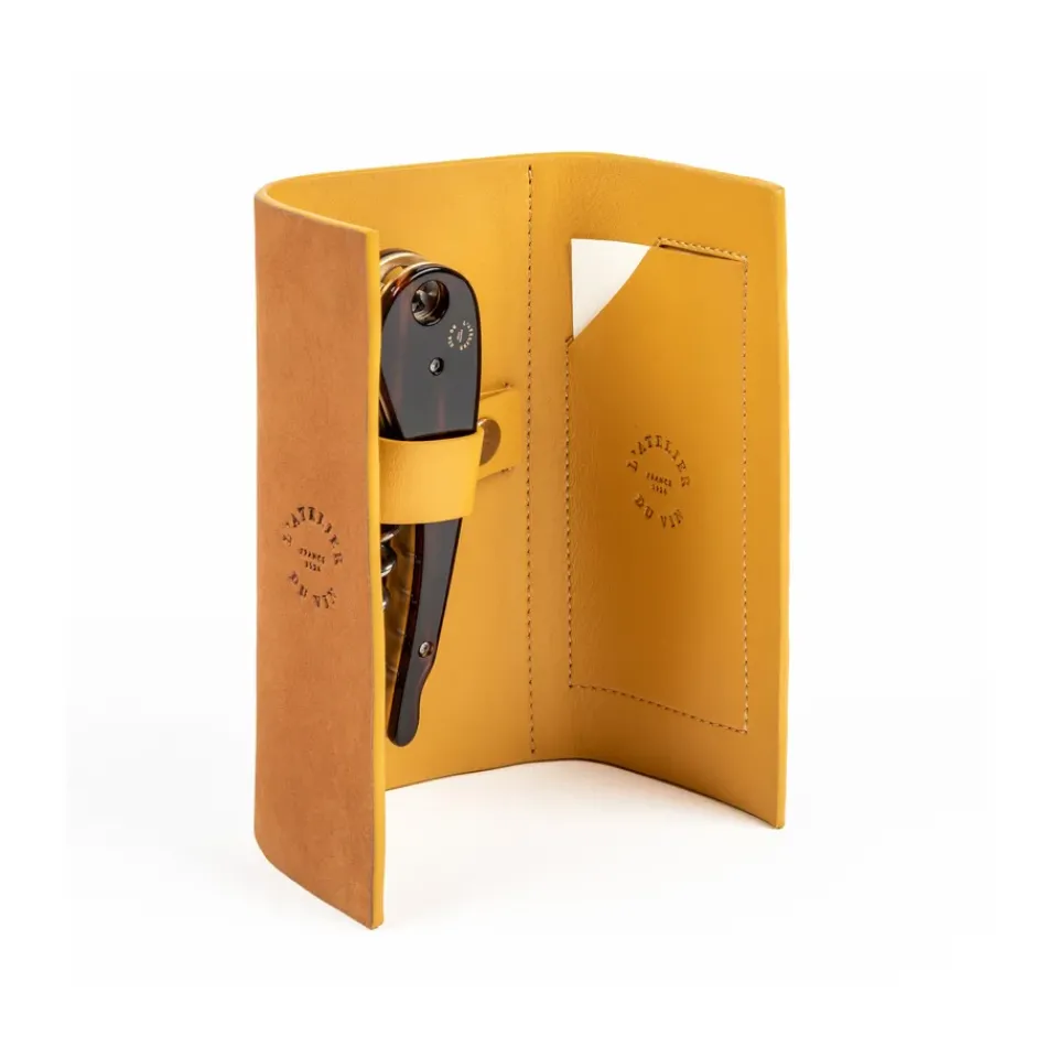 L'Atelier du Vin Soft machine nomad corkscrew leather case, 2 pieces YellowSilver-coloured