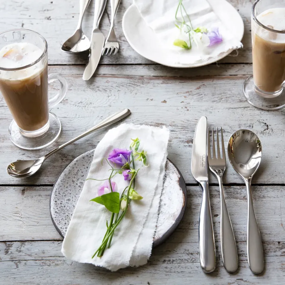 Robert Welch Stanton Bright cutlery, 24 pieces Silver-coloured New
