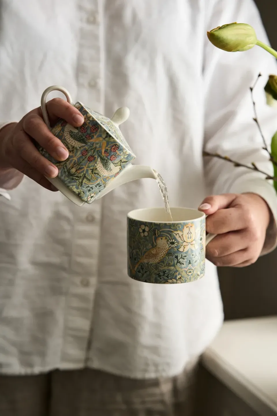 Spode Strawberry Thief teapot and teacup, Grey Multi Online