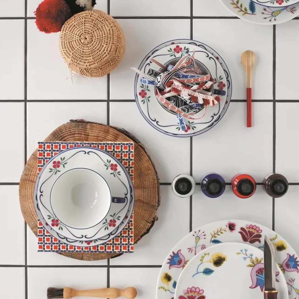 Rörstrand Sundborn plate, 24 cm BlueRed Online
