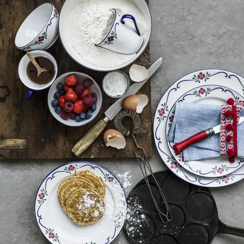 Rörstrand Sundborn plate, 24 cm BlueRed Online