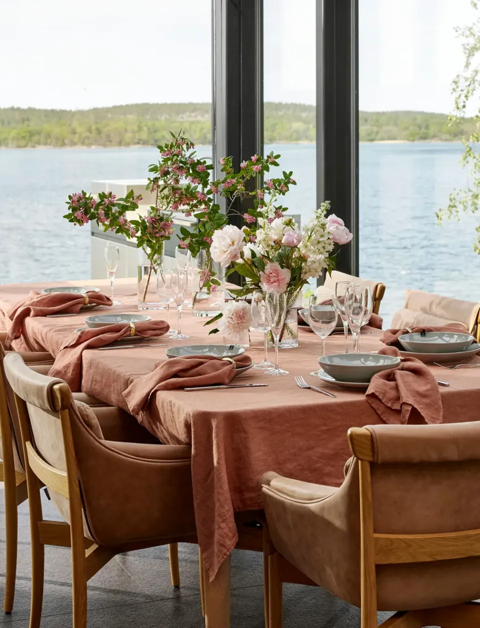 Himla Sunshine tablecloth, Grounded, 145x250 cm Pink Clearance