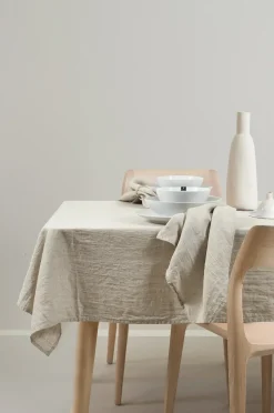Himla Sunshine tablecloth 145x330 cm, Oatmeal (Natural) Beige Hot